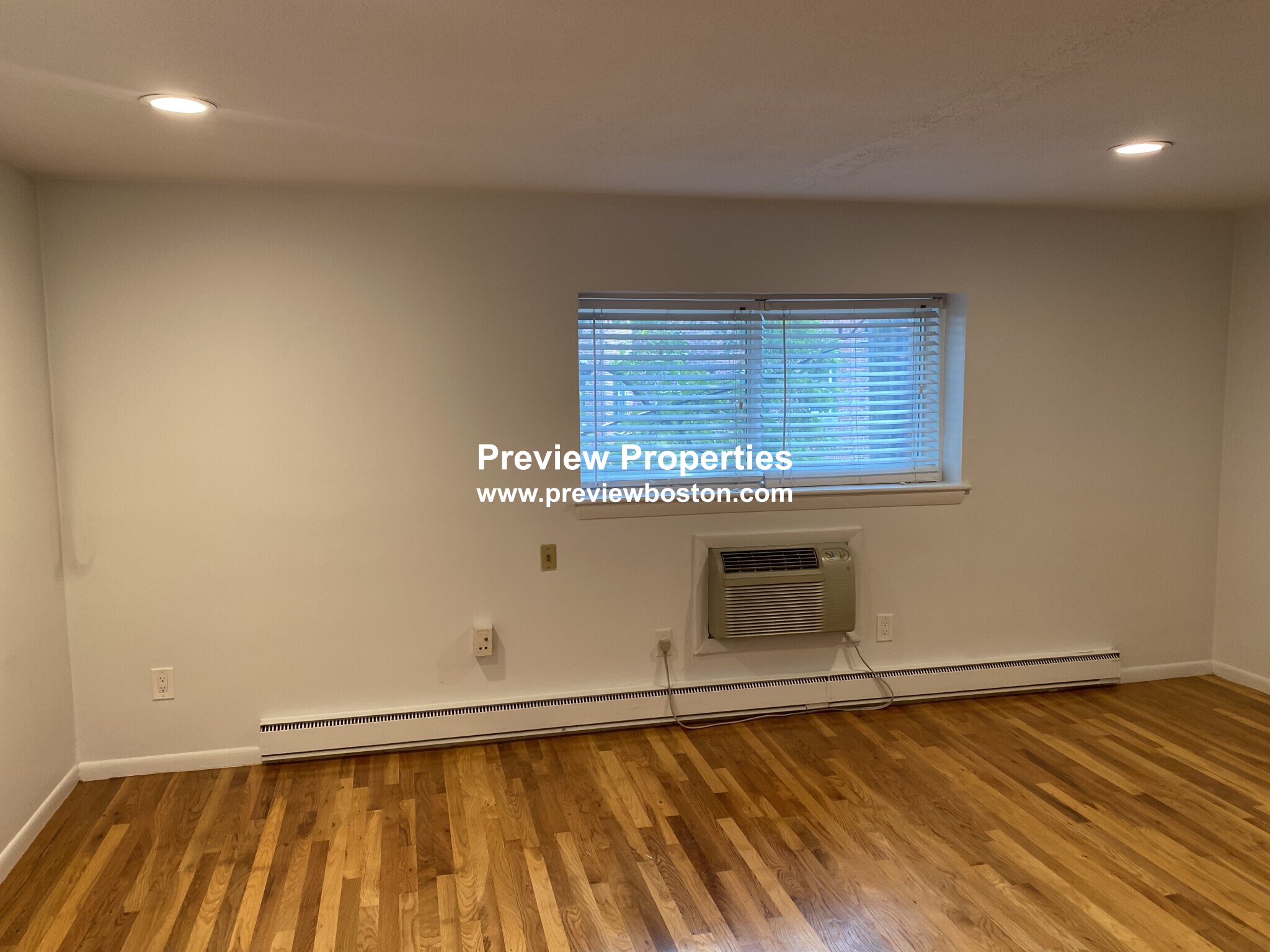 Studio bed, 1 bath apartment for rent at 15 Euston Rd Unit 17P, Brighton — photo 8 of 22