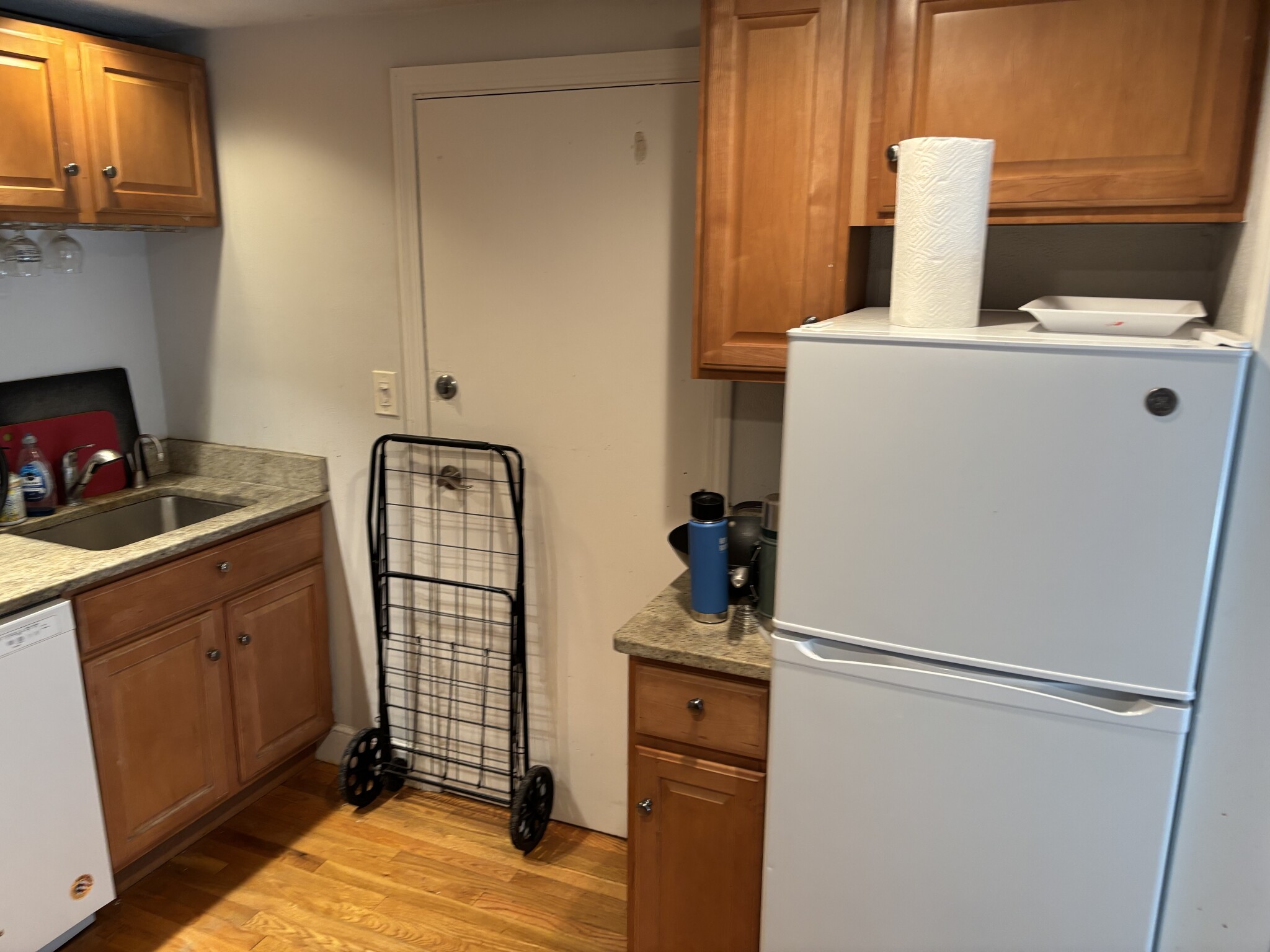 2 bed, 1 bath apartment for rent at 15 Euston Rd Unit 19M, Brighton — photo 10 of 25
