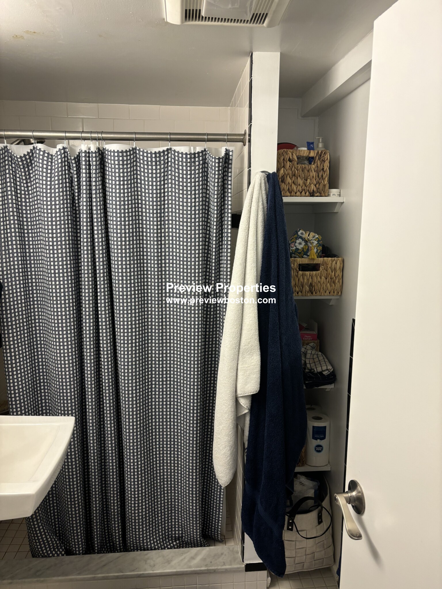 2 bed, 1 bath apartment for rent at 15 Euston Rd Unit 4P, Brighton — photo 6 of 22