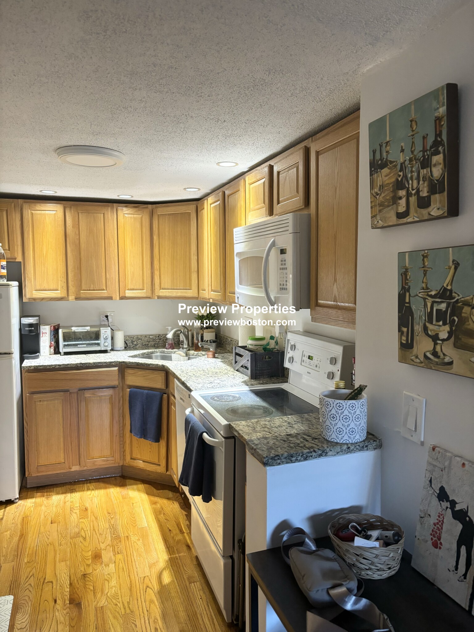 2 bed, 1 bath apartment for rent at 15 Euston Rd Unit 4P, Brighton — photo 3 of 22