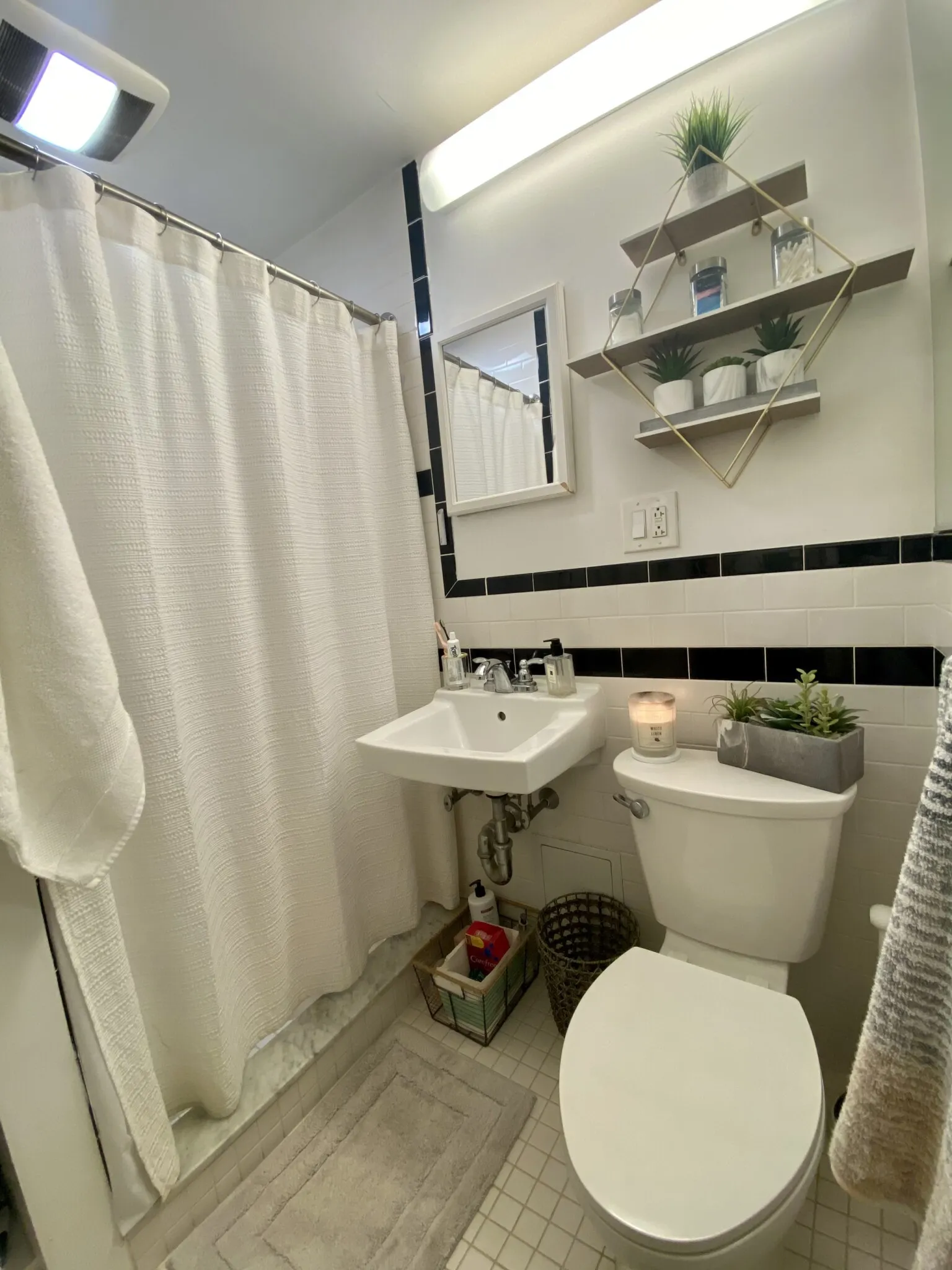 1 bed, 1 bath apartment for rent at 15 Euston Rd Unit 8, Brighton — photo 6 of 7