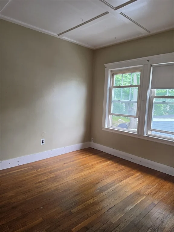 2 bed, 1 bath apartment for rent at 15 Fair Oaks Unit 2, Lynn — photo 6 of 9