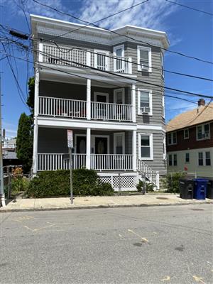3.5 bed, 1 bath apartment for rent at 15 Farragut Ave Unit 2A, West Somerville — photo 19 of 21