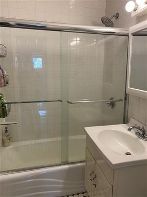 3.5 bed, 1 bath apartment for rent at 15 Farragut Ave Unit 2A, West Somerville — photo 16 of 21