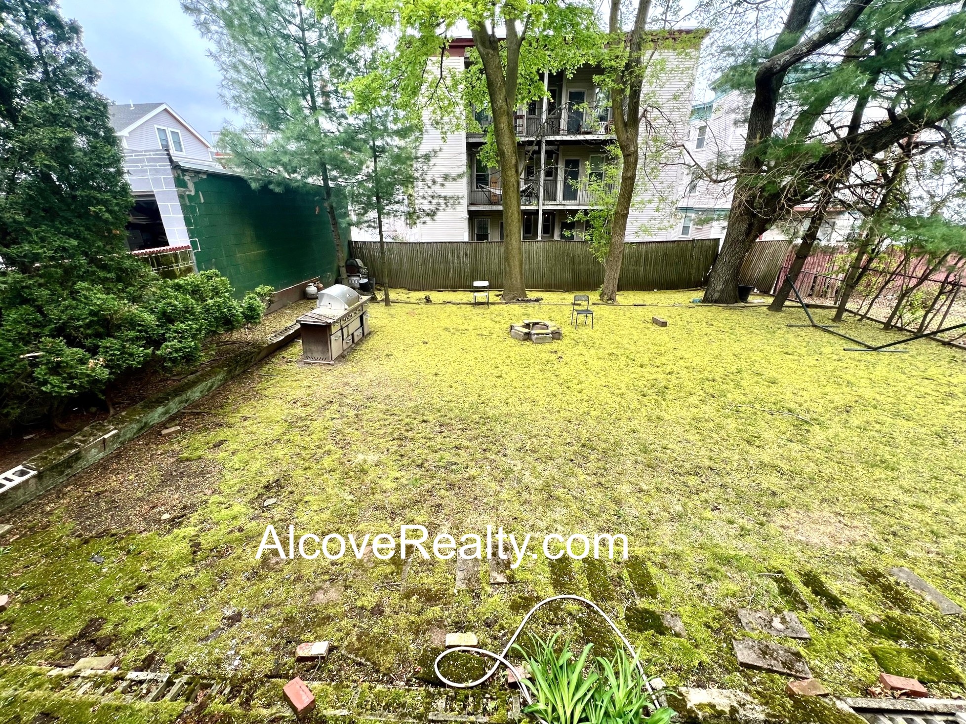 3 bed, 1 bath apartment for rent at 15 Farragut Ave Unit 3, West Somerville — photo 21 of 21