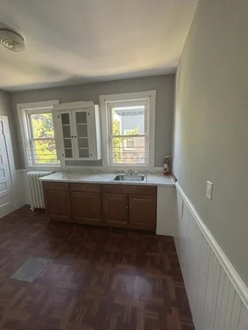 3 bed, 1 bath apartment for rent at 15 Fortesque St Unit 6, Lynn — photo 15 of 16
