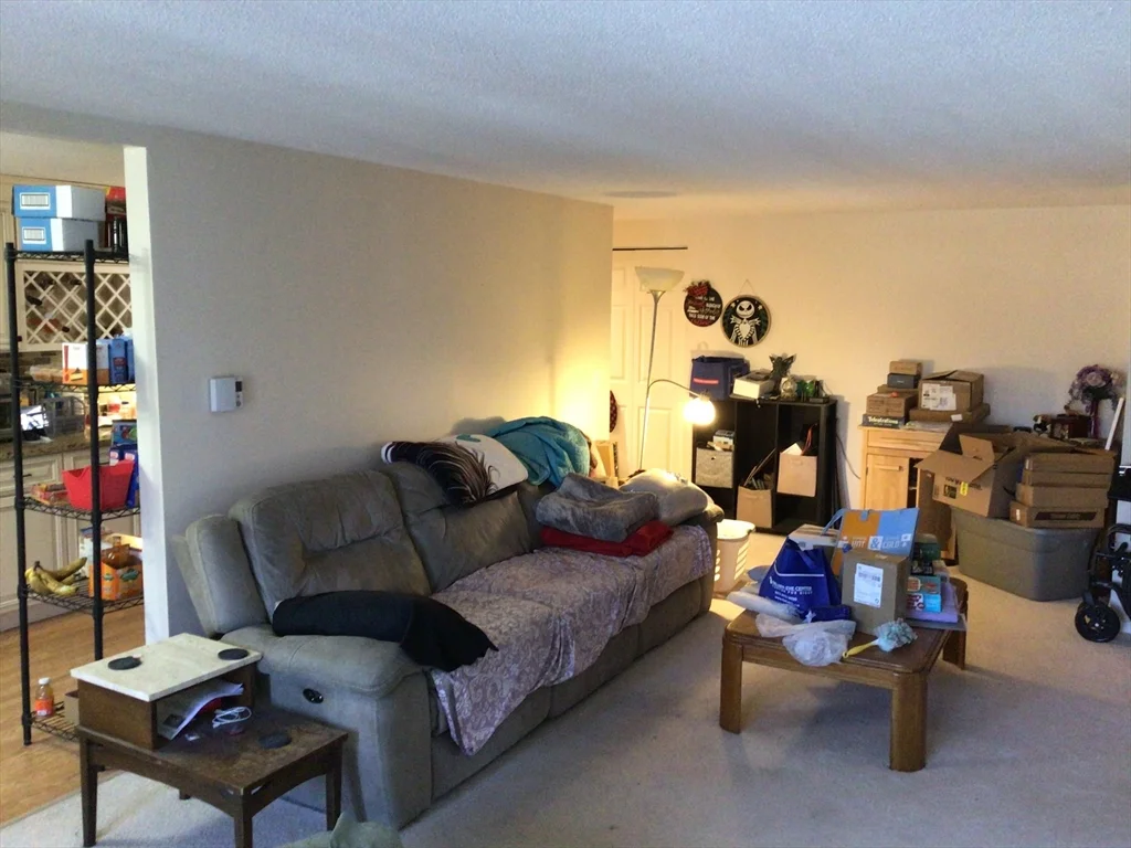 2 bed, 1 bath apartment for rent at 15 Foundry St Unit C30, Easton — photo 11 of 19