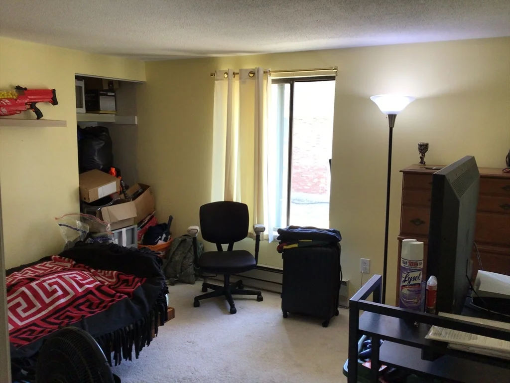 2 bed, 1 bath apartment for rent at 15 Foundry St Unit C30, Easton — photo 13 of 19