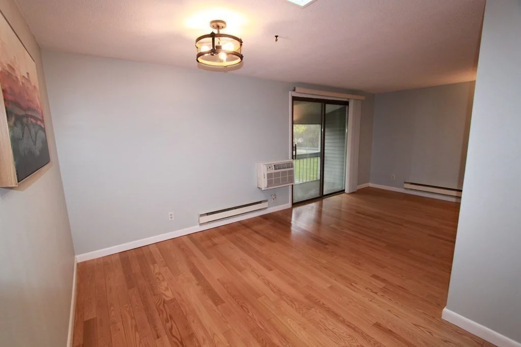 2 bed, 1 bath apartment for rent at 15 Foundry Unit U E57, South Easton — photo 5 of 23
