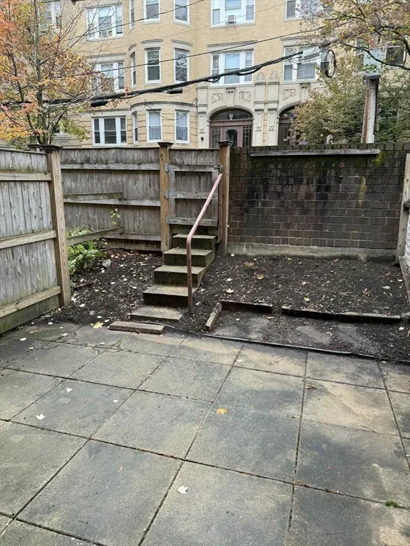 2 bed, 1 bath apartment for rent at 15 Fuller Unit 15, North Brookline — photo 10 of 15