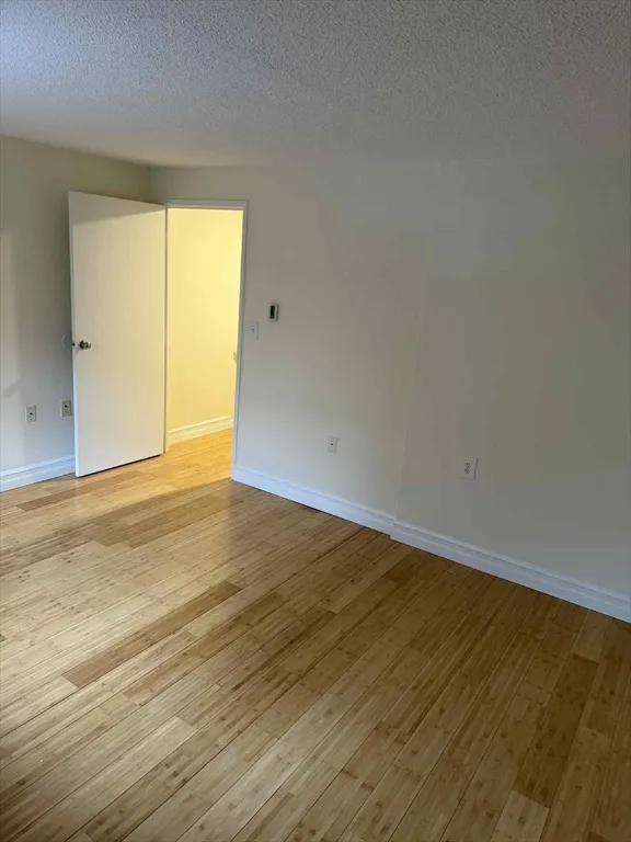 2 bed, 1 bath apartment for rent at 15 Fuller Unit 15, North Brookline — photo 3 of 15