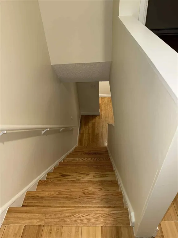 2 bed, 1 bath apartment for rent at 15 Fuller Unit 15, North Brookline — photo 9 of 15