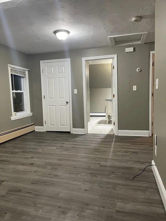 2 bed, 1 bath apartment for rent at 15 Fulton Pl Unit 2, Mansfield — photo 4 of 27