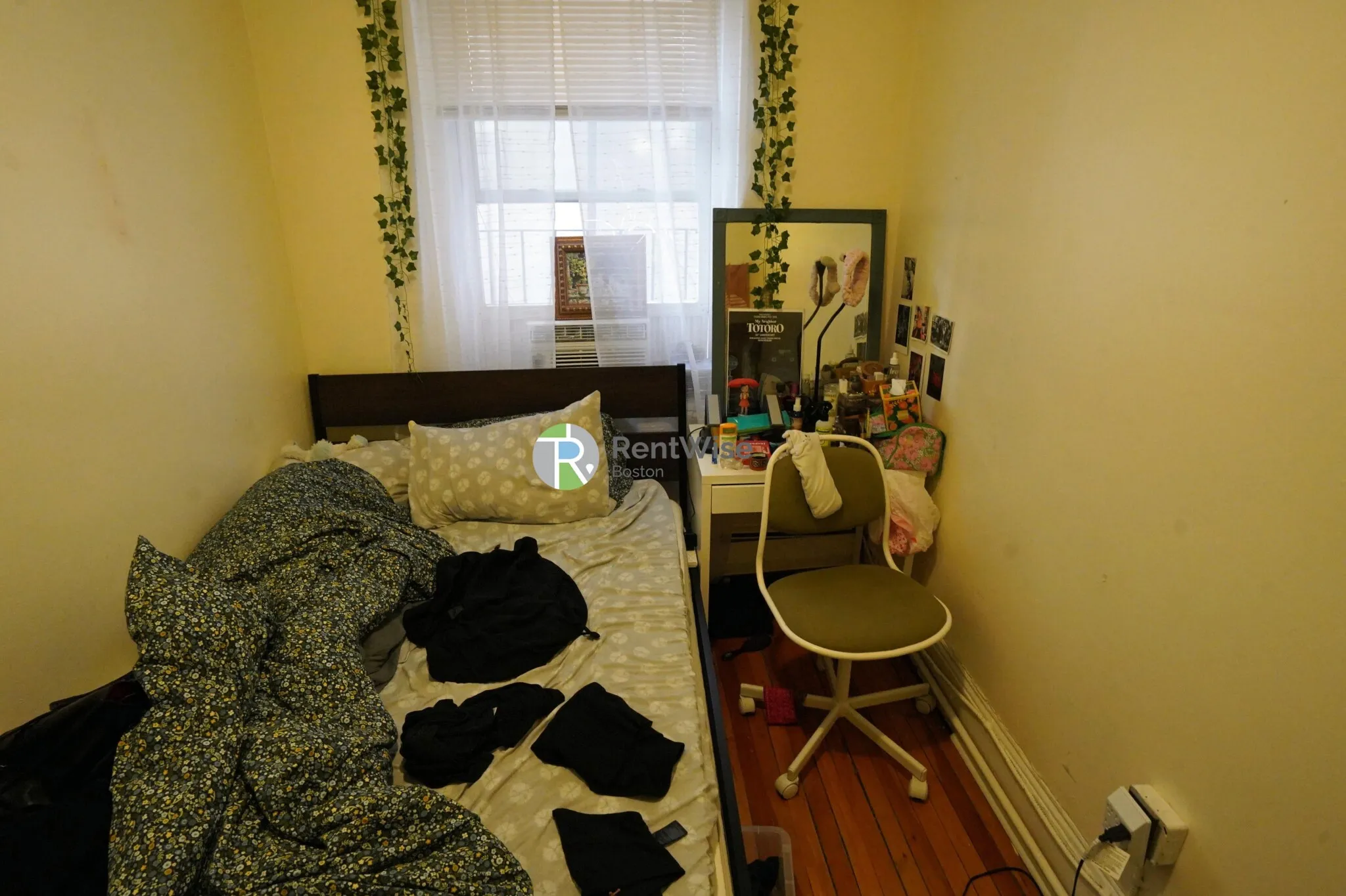 2 bed, 1 bath apartment for rent at 15 Garden St Unit 2, Beacon Hill — photo 10 of 17