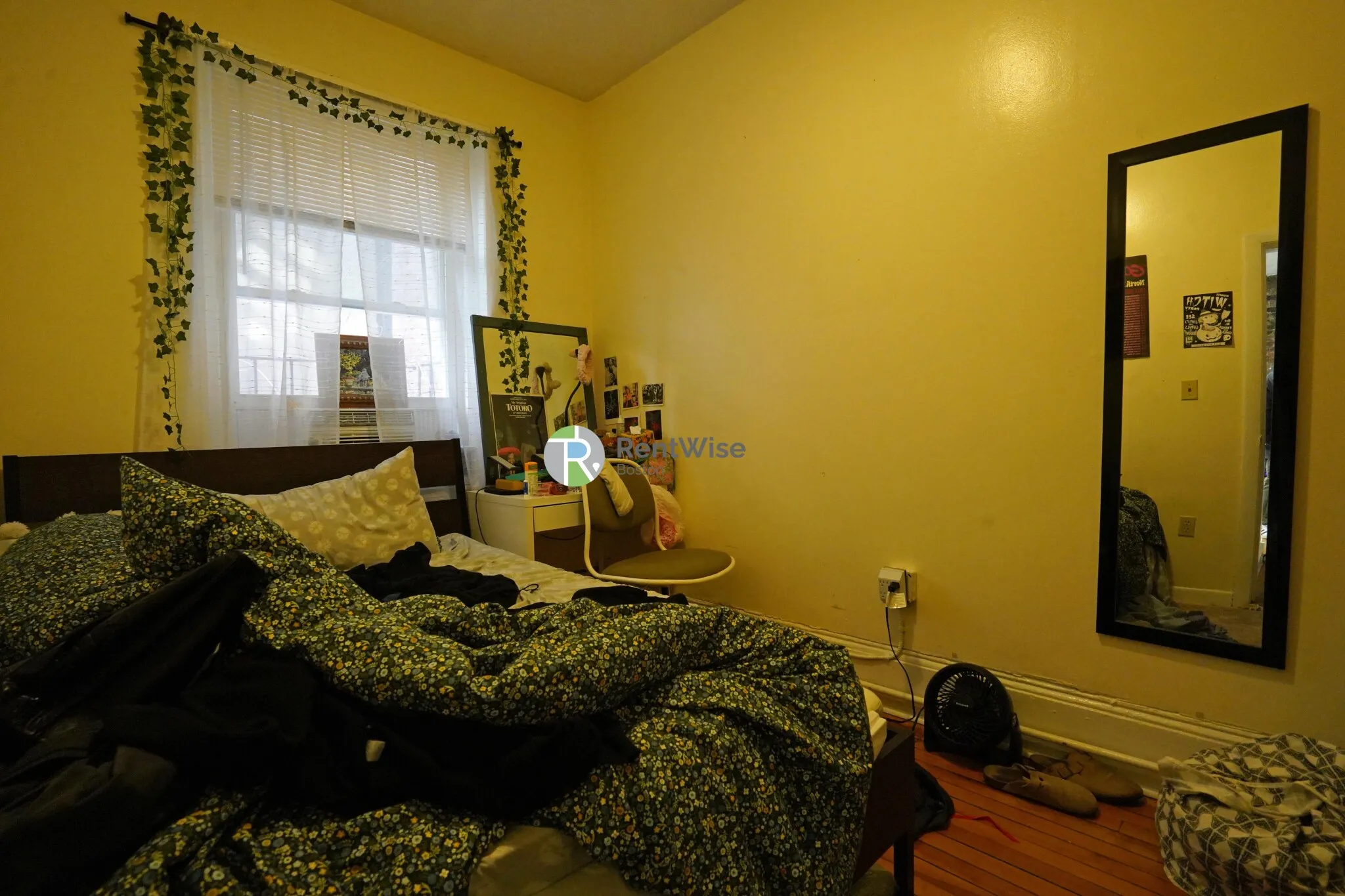 2 bed, 1 bath apartment for rent at 15 Garden St Unit 2, Beacon Hill — photo 9 of 17