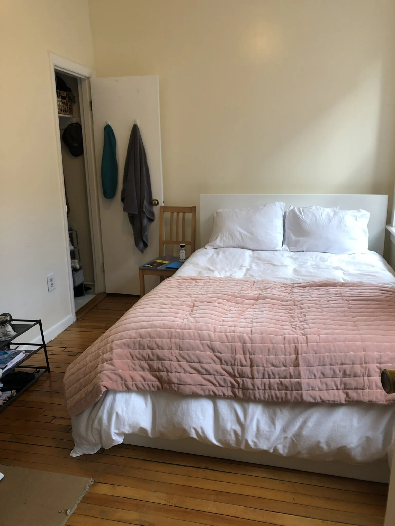 2 bed, 1 bath apartment for rent at 15 Garden St Unit 3, Beacon Hill — photo 5 of 6