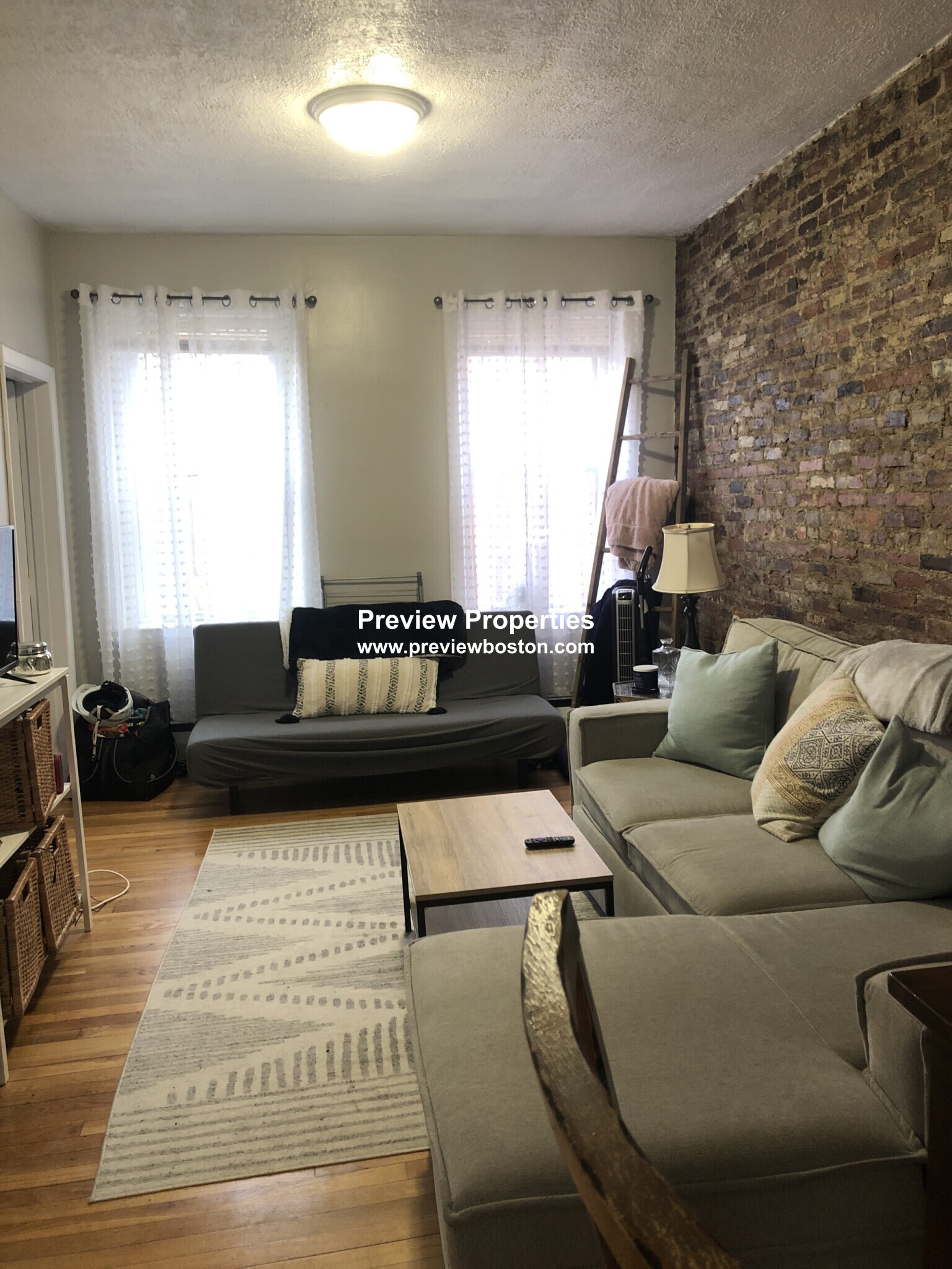 2 bed, 1 bath apartment for rent at 15 Garden St Unit 3P, Beacon Hill — photo 13 of 17