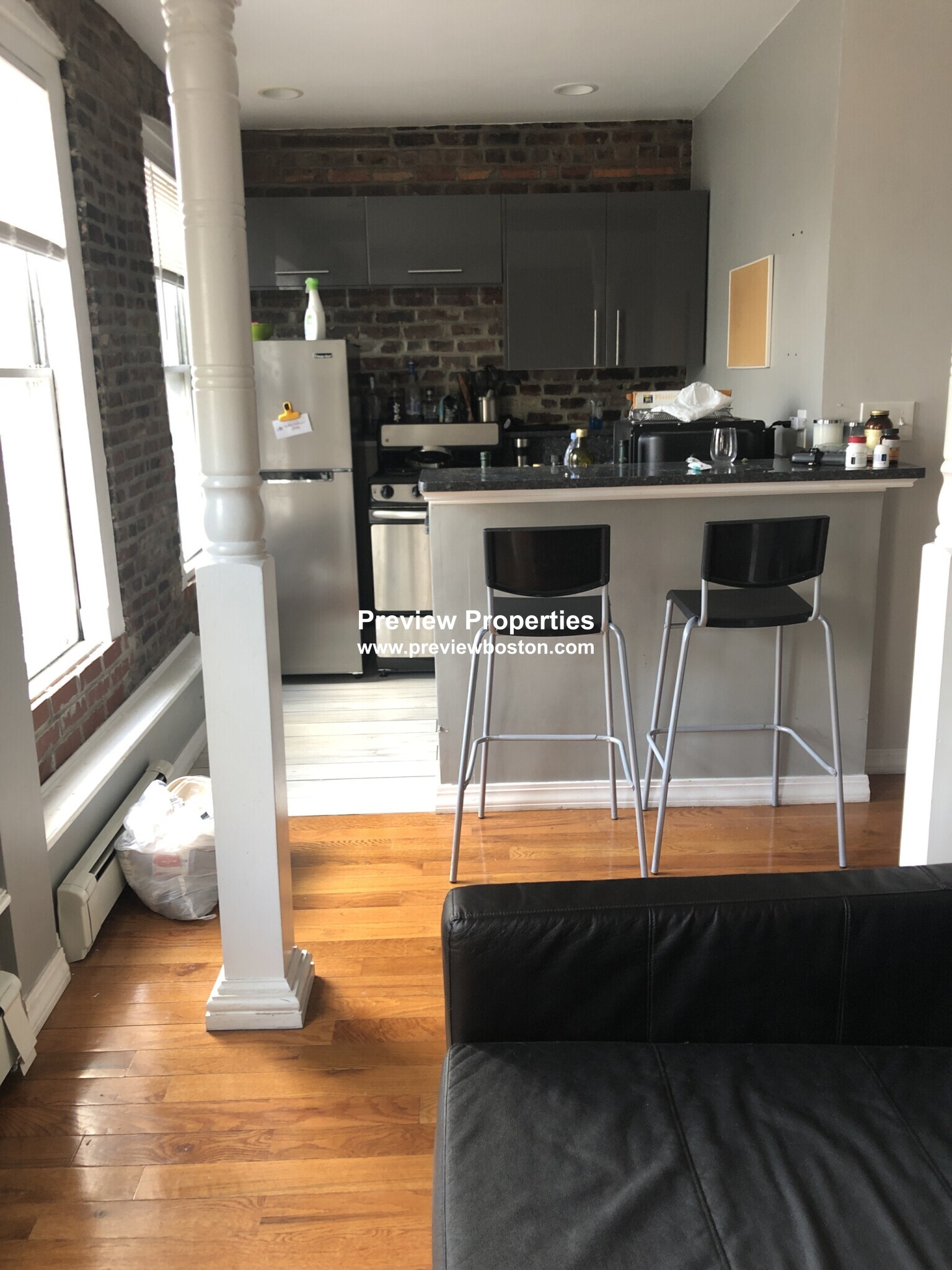 2 bed, 1 bath apartment for rent at 15 Garden St Unit 5P, Beacon Hill