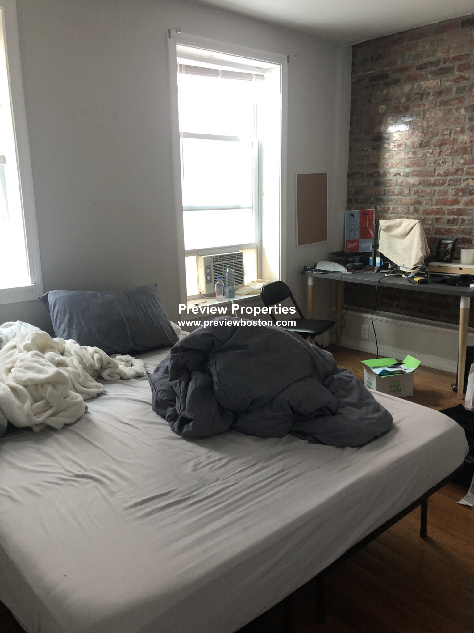 2 bed, 1 bath apartment for rent at 15 Garden St Unit 5P, Beacon Hill — photo 5 of 8