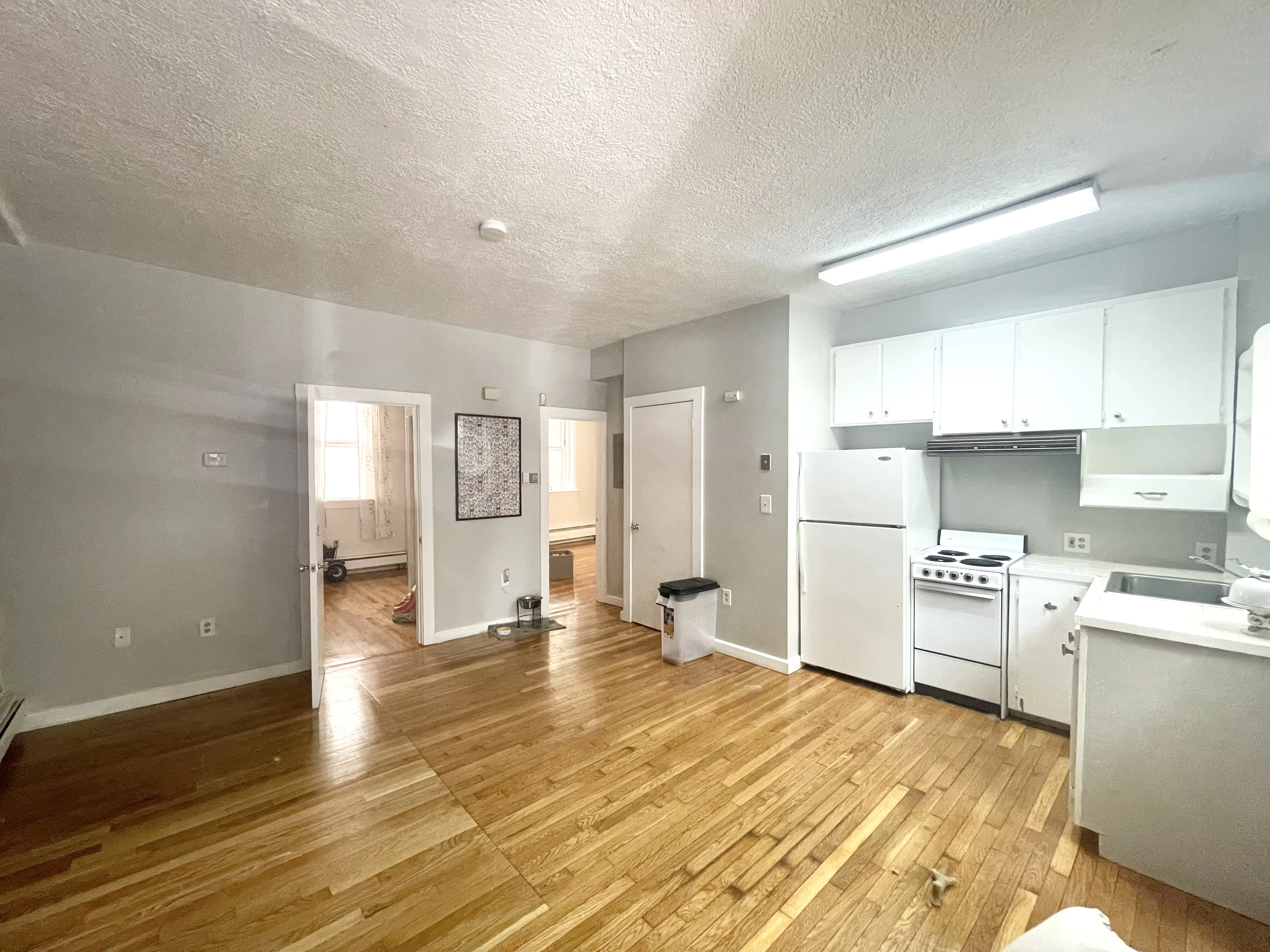 2 bed, 1 bath apartment for rent at 15 Garden St Unit A, Beacon Hill — photo 7 of 11