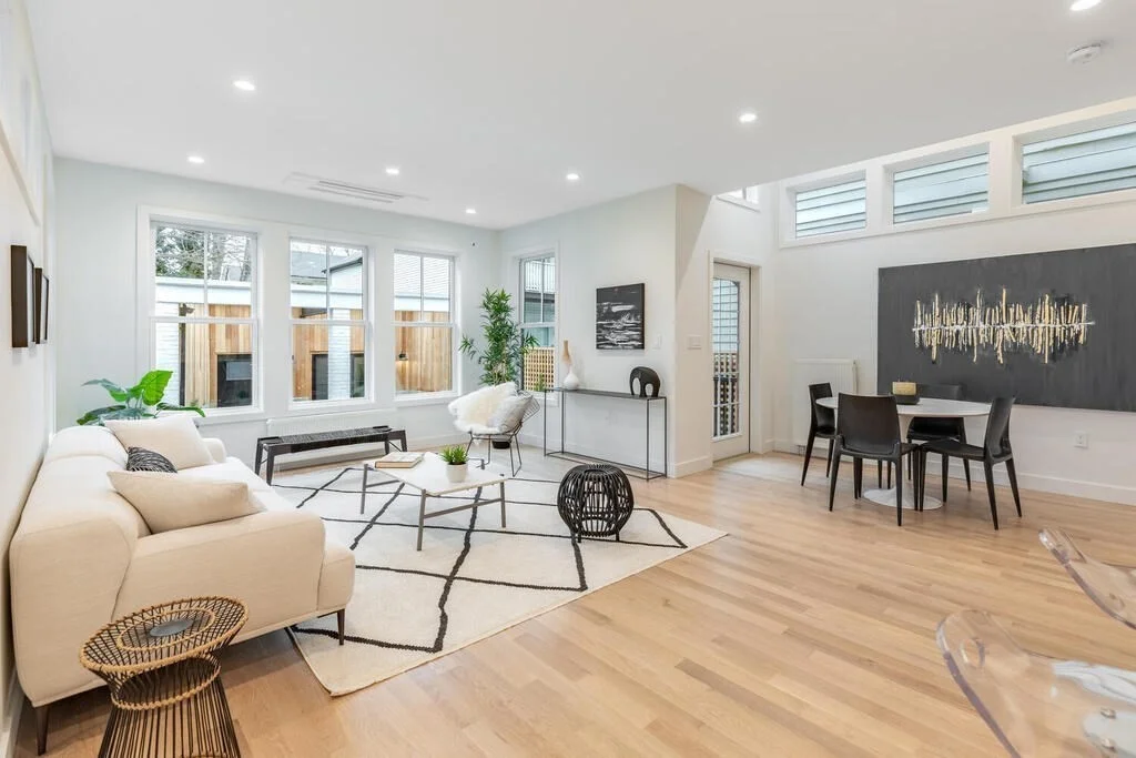4 bed, 3 bath apartment for rent at 15 Gardner Rd Unit 15, The Port — photo 1 of 16