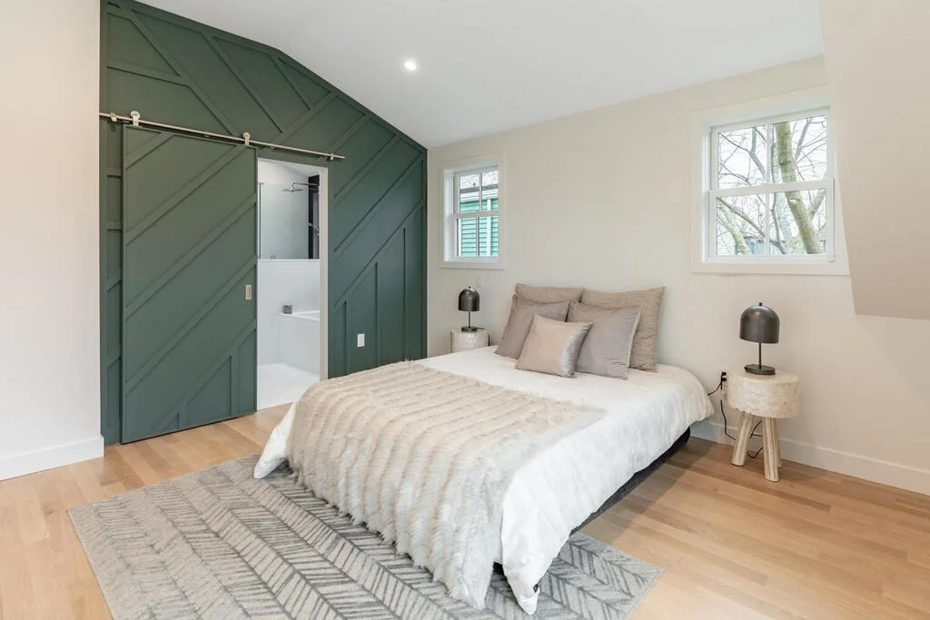 4 bed, 3 bath apartment for rent at 15 Gardner Rd Unit 15, The Port — photo 10 of 16