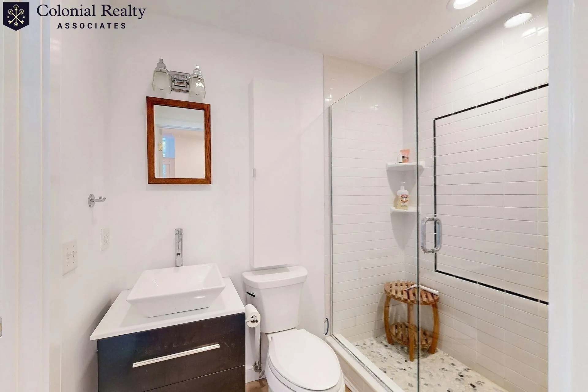 4 bed, 2.5 bath apartment for rent at 15 Garrison Rd Unit 13, Aspinwall Hill — photo 19 of 23