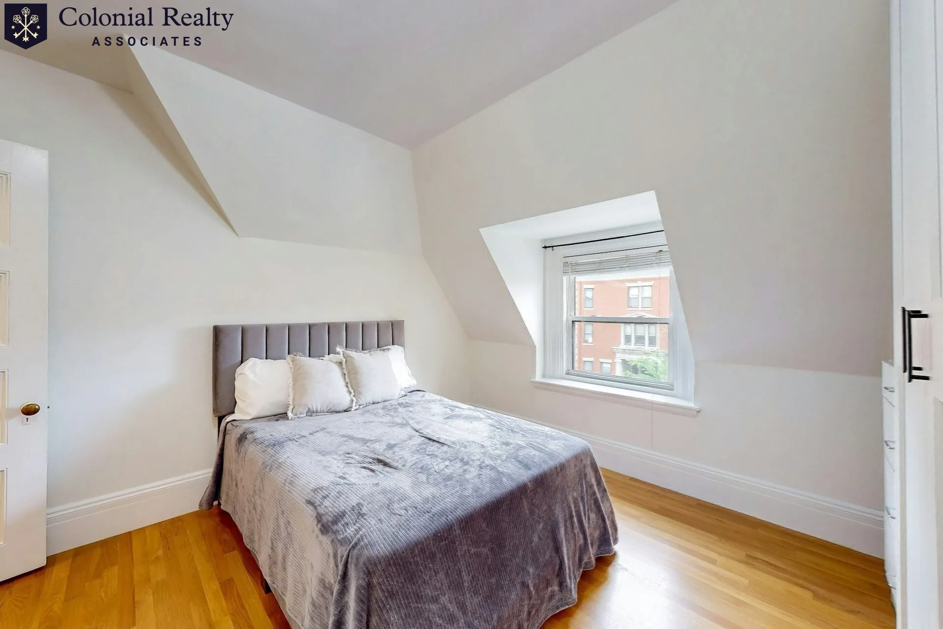 3 bed, 4+ bath apartment for rent at 15 Garrison Rd Unit 3, Aspinwall Hill — photo 8 of 14