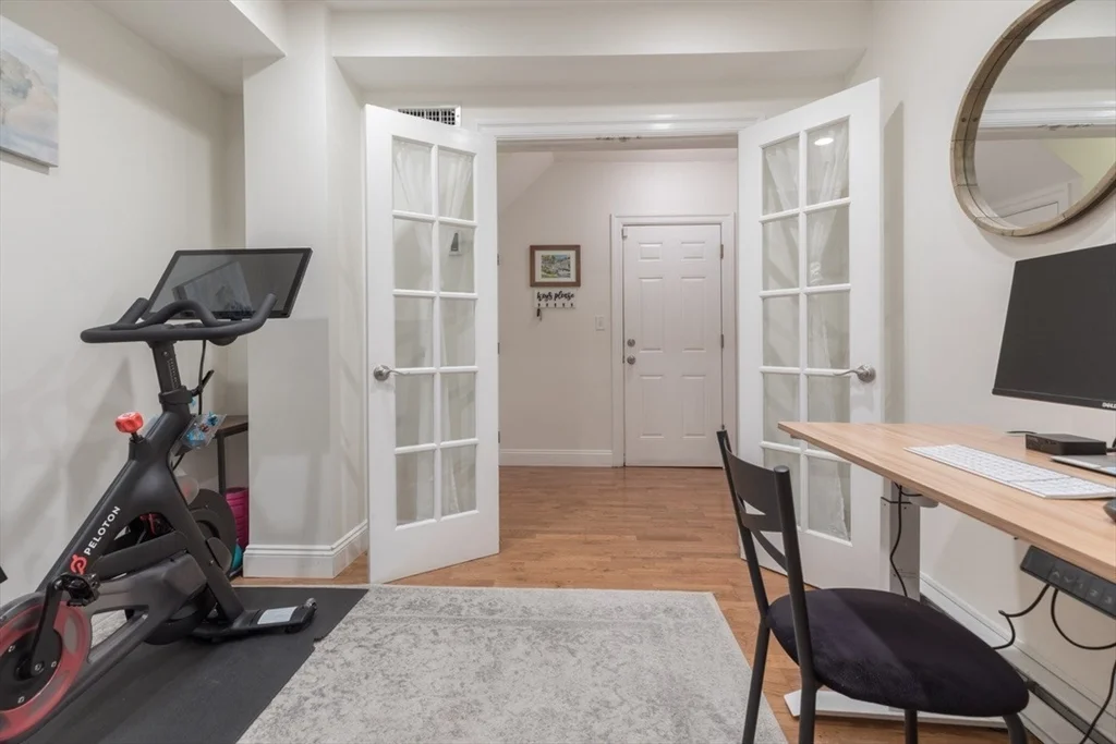 2 bed, 1 bath apartment for rent at 15 Garrison St Unit 1, Back Bay — photo 12 of 18