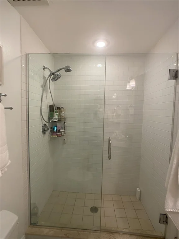 1 bed, 1 bath apartment for rent at 15 Garrison St Unit 4, Back Bay — photo 6 of 11