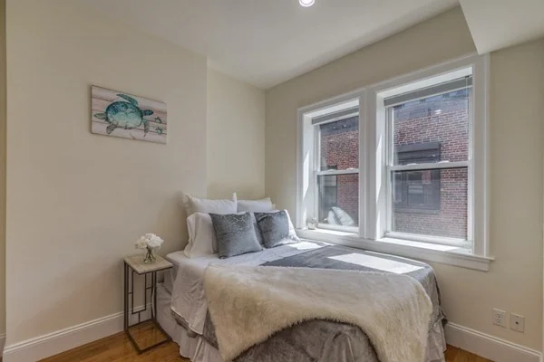 1 bed, 1 bath apartment for rent at 15 Garrison St Unit 9, Back Bay — photo 7 of 10