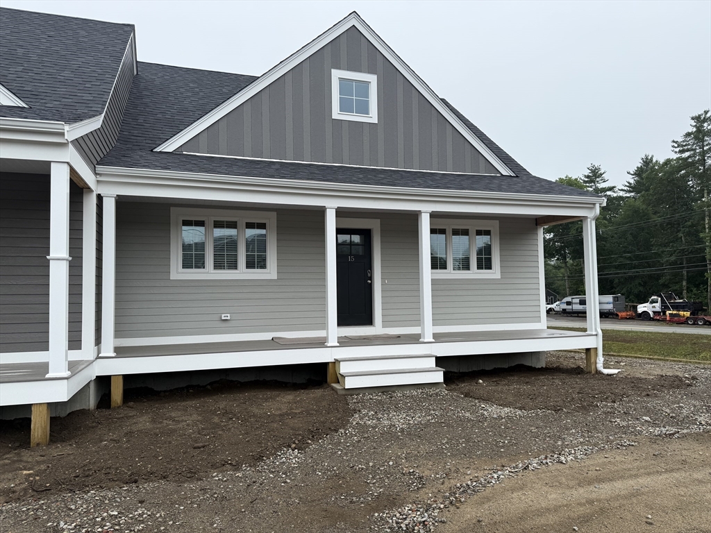 2 bed, 1 bath apartment for rent at 15 Glacier Path Unit 15, Middleboro — photo 1 of 14