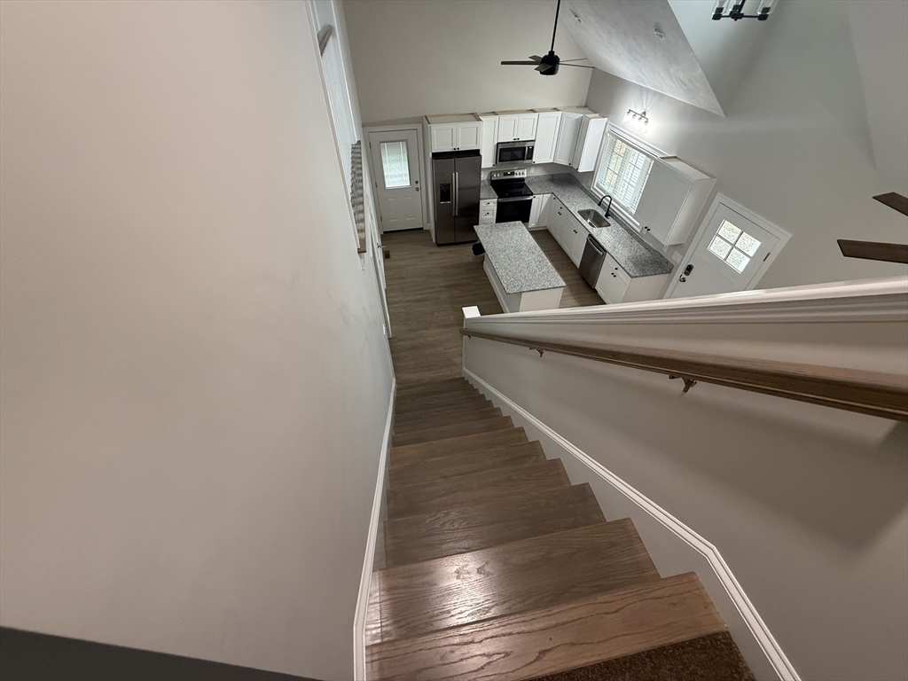 2 bed, 1 bath apartment for rent at 15 Glacier Path Unit 15, Middleboro — photo 12 of 14