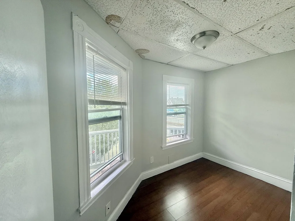 2 bed, 1 bath apartment for rent at 15 Gladstone St Unit 2, Everett — photo 27 of 36