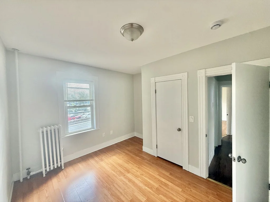 2 bed, 1 bath apartment for rent at 15 Gladstone St Unit 2, Everett — photo 33 of 36