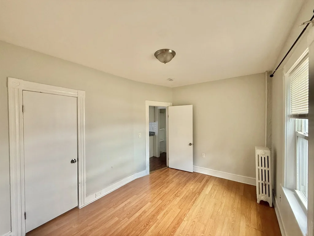 2 bed, 1 bath apartment for rent at 15 Gladstone St Unit 2, Everett — photo 30 of 36