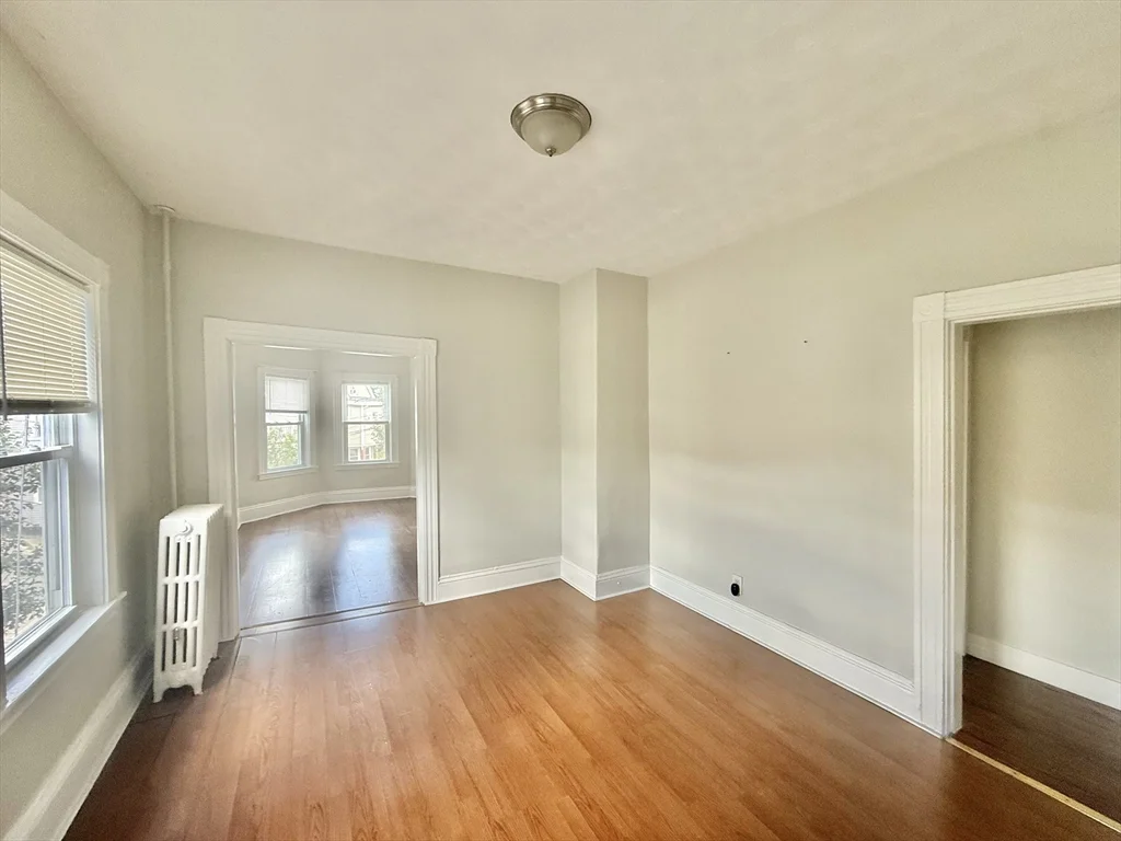 2 bed, 1 bath apartment for rent at 15 Gladstone St Unit 3, Everett — photo 6 of 19