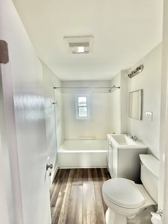 2 bed, 1 bath apartment for rent at 15 Gladstone St Unit 3, Everett — photo 17 of 19