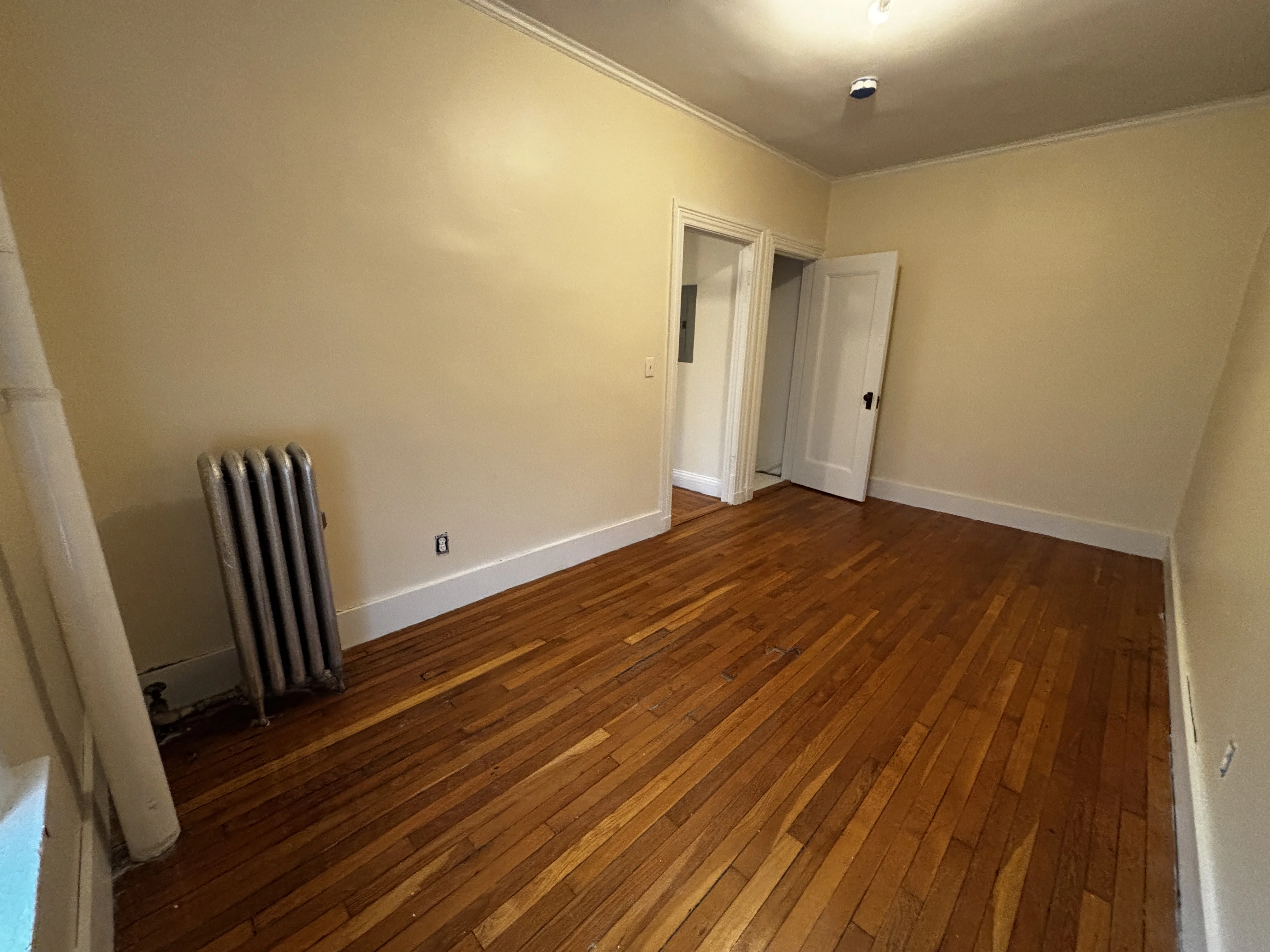 1 bed, 1 bath apartment for rent at 15 Glenville Ave Unit 1, Allston — photo 15 of 17