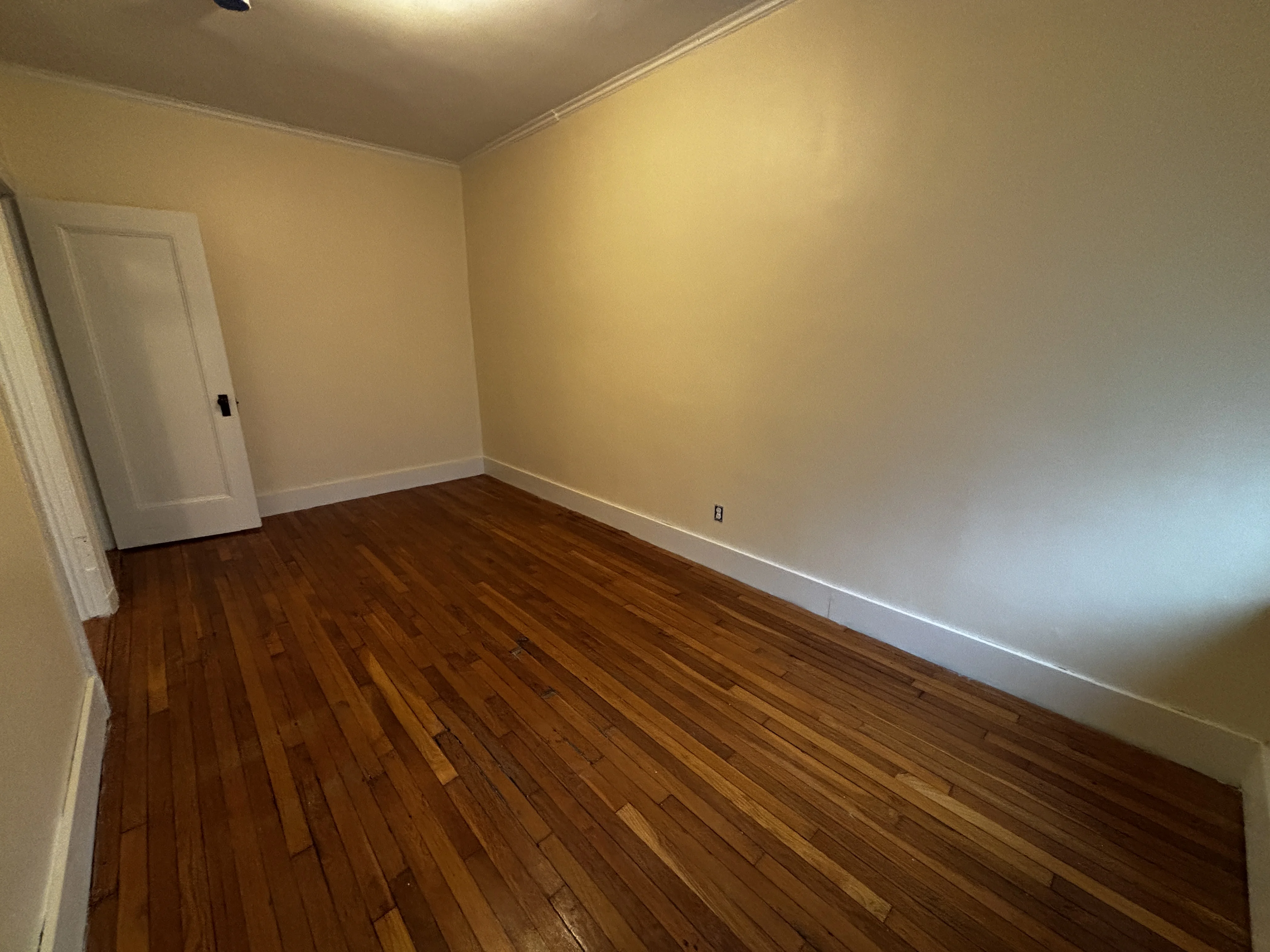 1 bed, 1 bath apartment for rent at 15 Glenville Ave Unit 1, Allston — photo 14 of 17