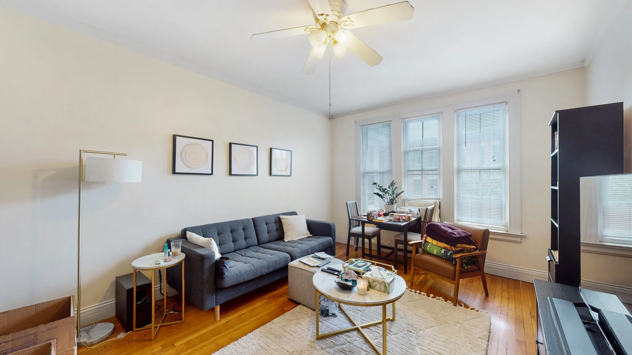 1 split bed, 1 bath apartment for rent at 15 Glenville Ave Unit 12, Allston