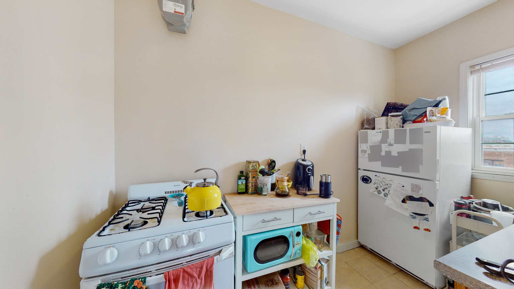 1 bed, 1 bath apartment for rent at 15 Glenville Ave Unit 19, Allston — photo 4 of 13