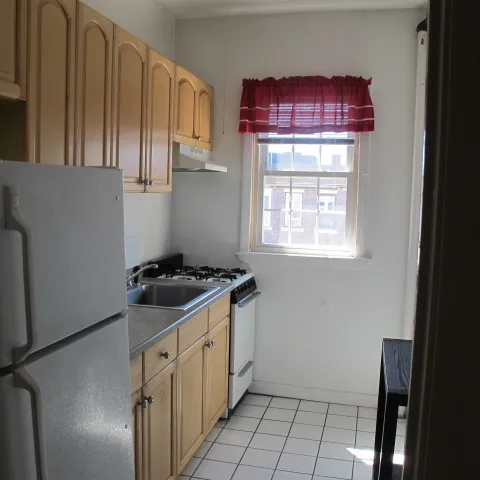 1 bed, 1 bath apartment for rent at 15 Glenville Ave Unit 21, Allston — photo 13 of 18