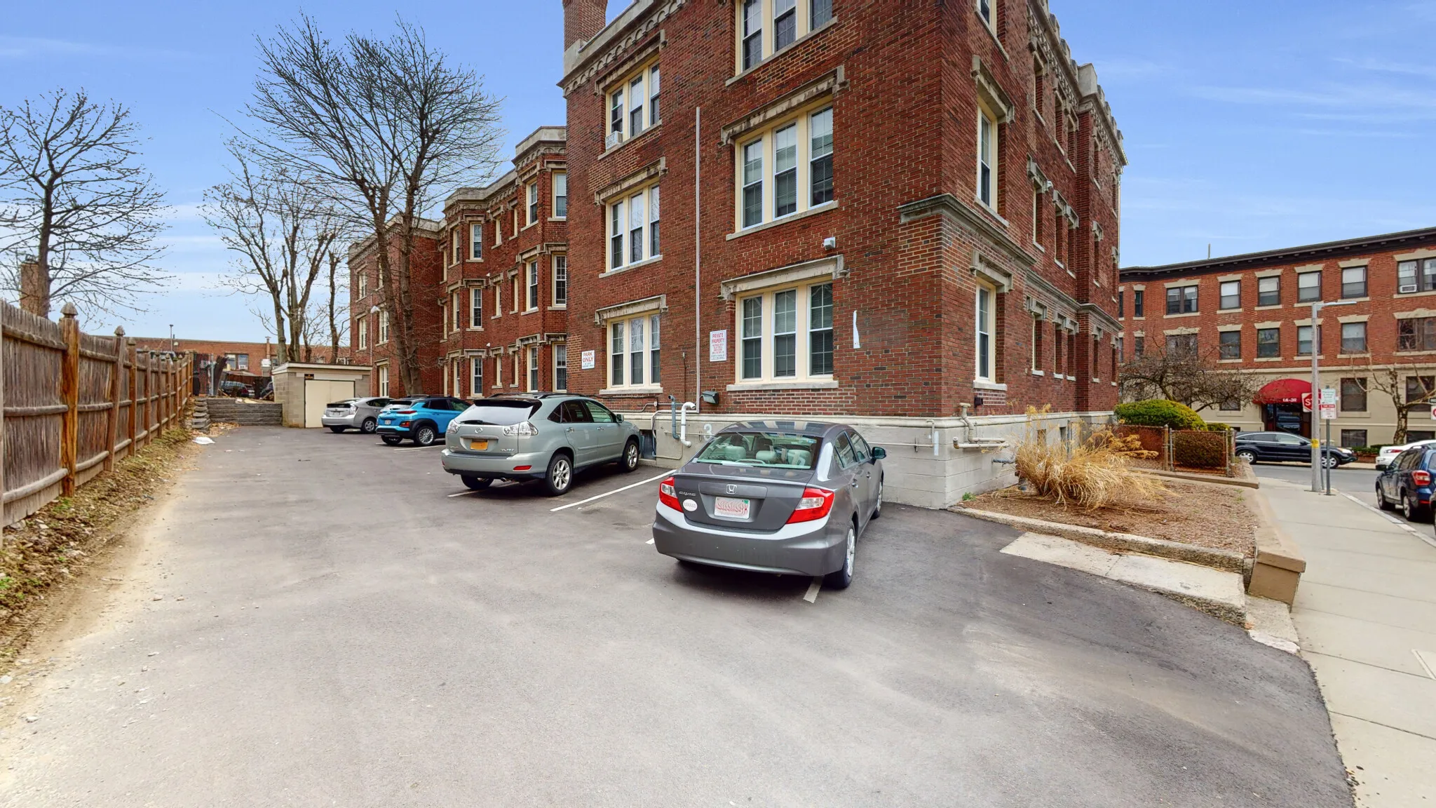 2 bed, 1 bath apartment for rent at 15 Glenville Ave Unit 5, Allston — photo 16 of 17