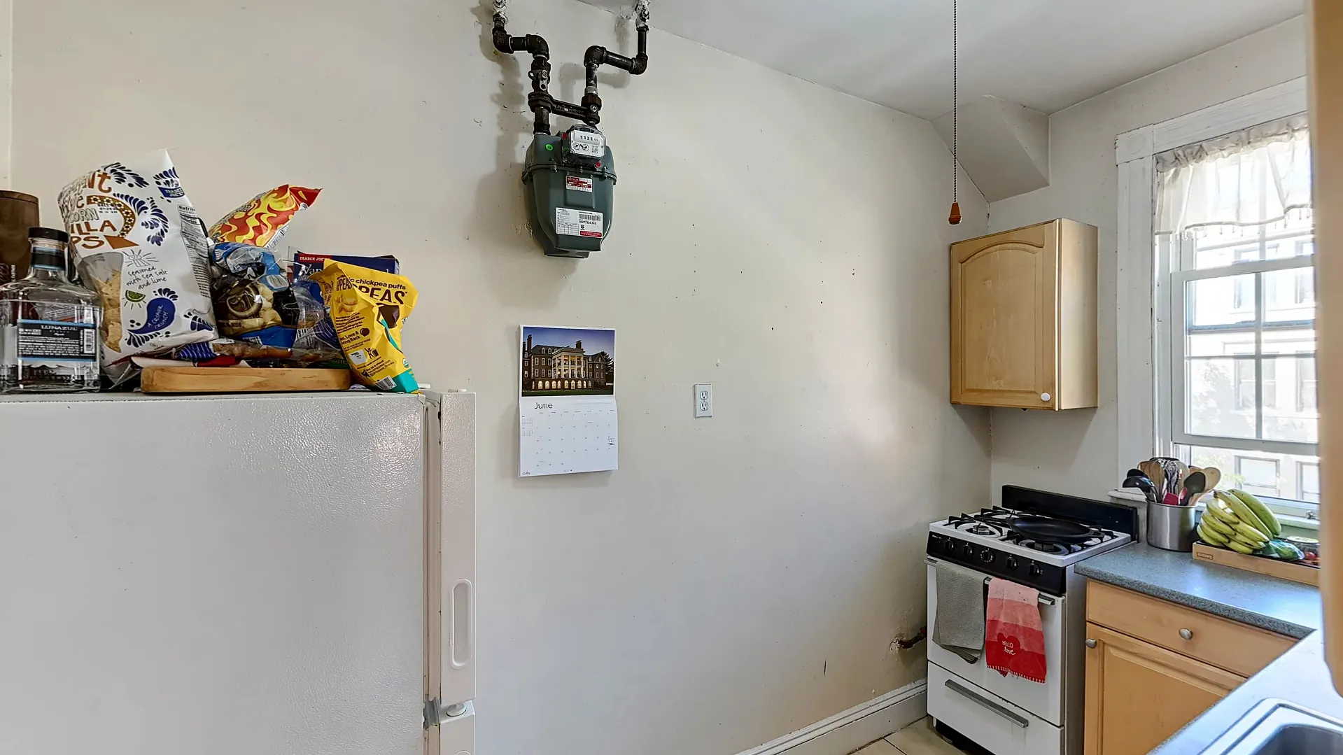 2 bed, 1 bath apartment for rent at 15 Glenville Ave Unit 8, Allston — photo 5 of 17