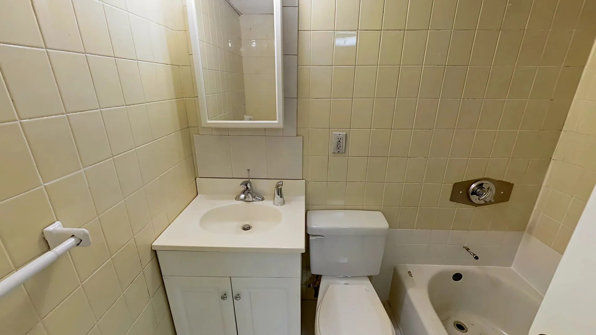 1 bed, 1 bath apartment for rent at 15 Glenville Ave Unit B1, Allston — photo 14 of 20