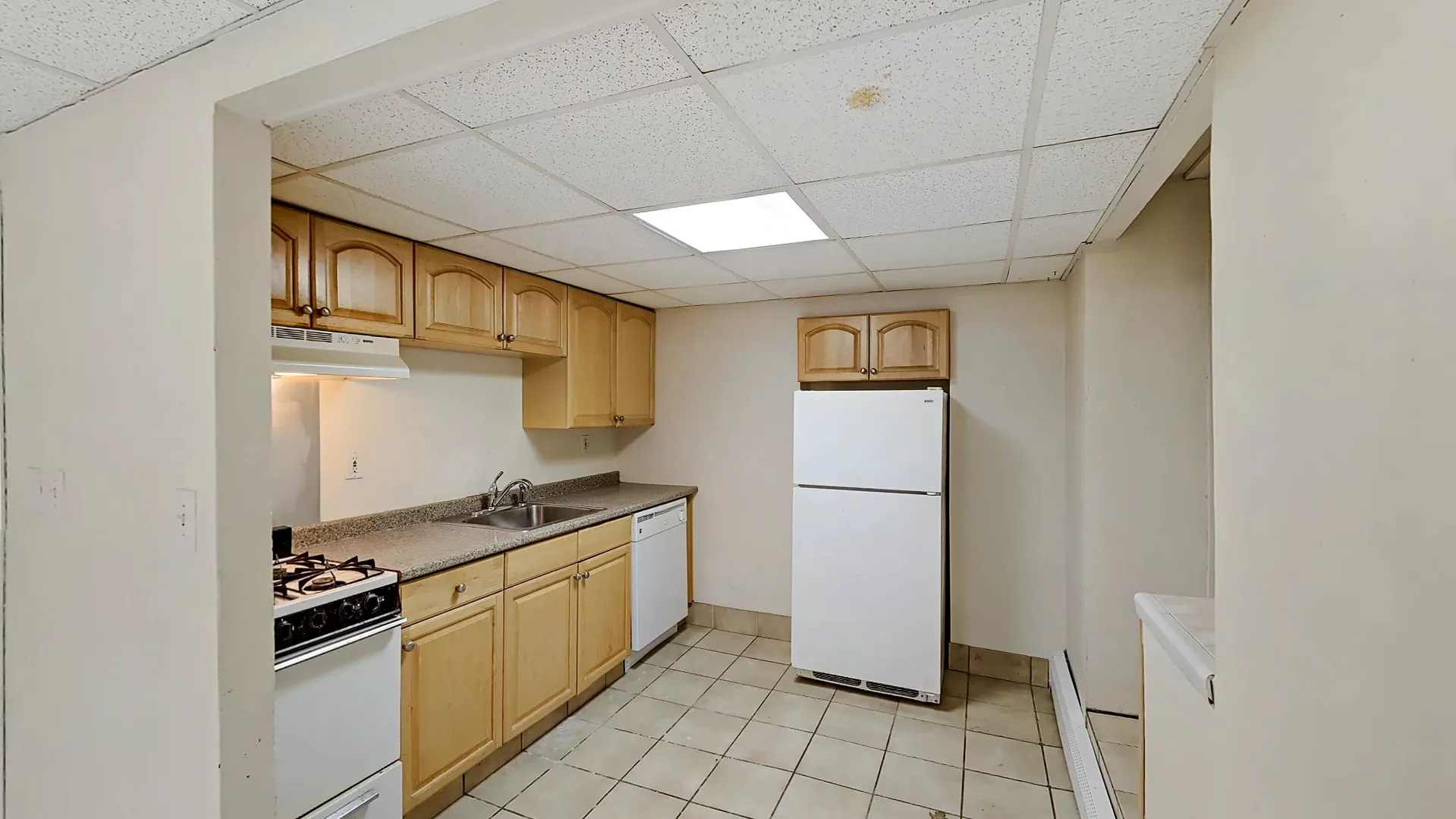 1 bed, 1 bath apartment for rent at 15 Glenville Ave Unit B1, Allston — photo 11 of 20