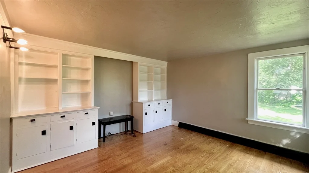 2 bed, 1 bath apartment for rent at 15 Goodwin St Unit 1, Bridgewater — photo 17 of 30