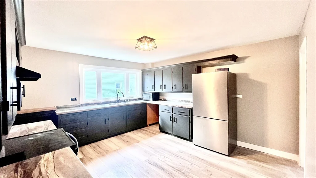 2 bed, 1 bath apartment for rent at 15 Goodwin St Unit 1, Bridgewater — photo 19 of 30
