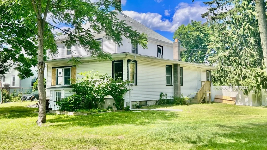 1 bed, 1 bath apartment for rent at 15 Goodwin St Unit 3, Bridgewater — photo 20 of 22